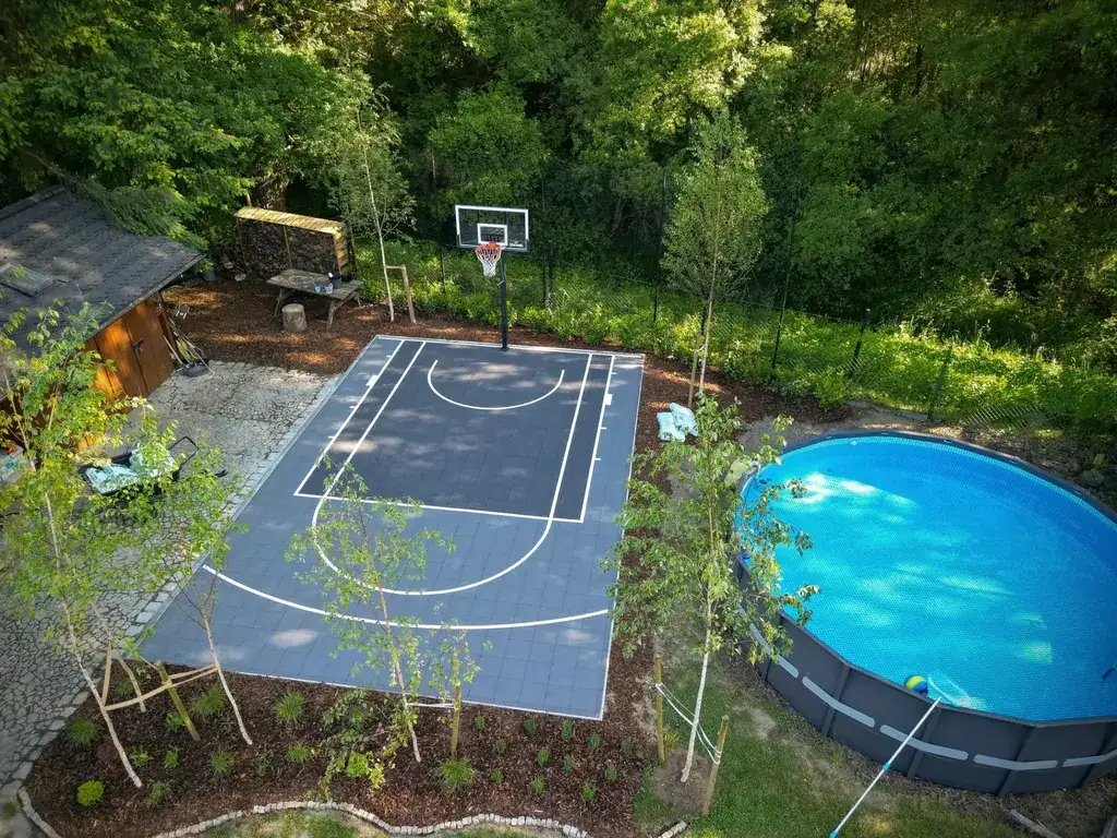 HOOPNCOURT