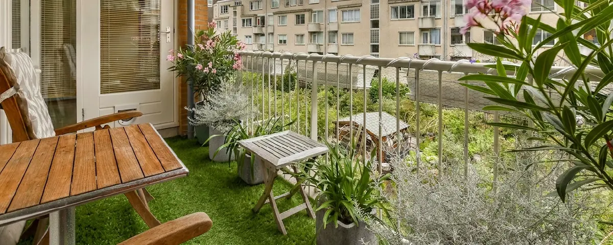 3 best types of artificial Grass for your balcony